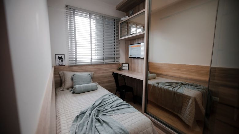 Планировка спальни: как зонировать комнату 12-20 м² без перегородок?