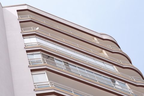 Какие ограничения накладывает Madison Park на установку генератора?